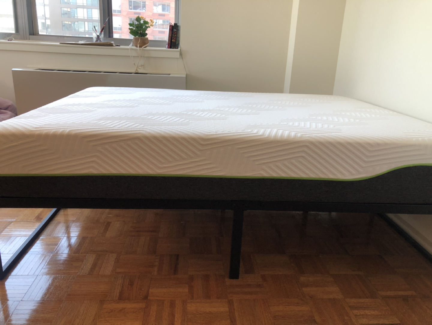 Bed frame - full size - photo 3