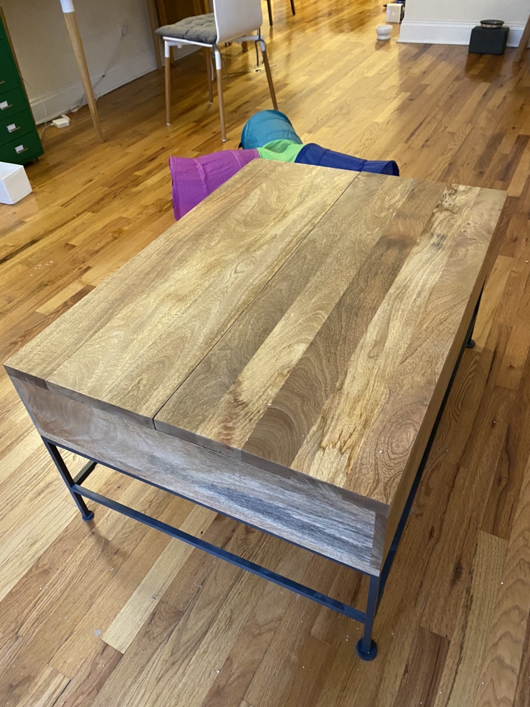 West elm storage pop up coffee table 
