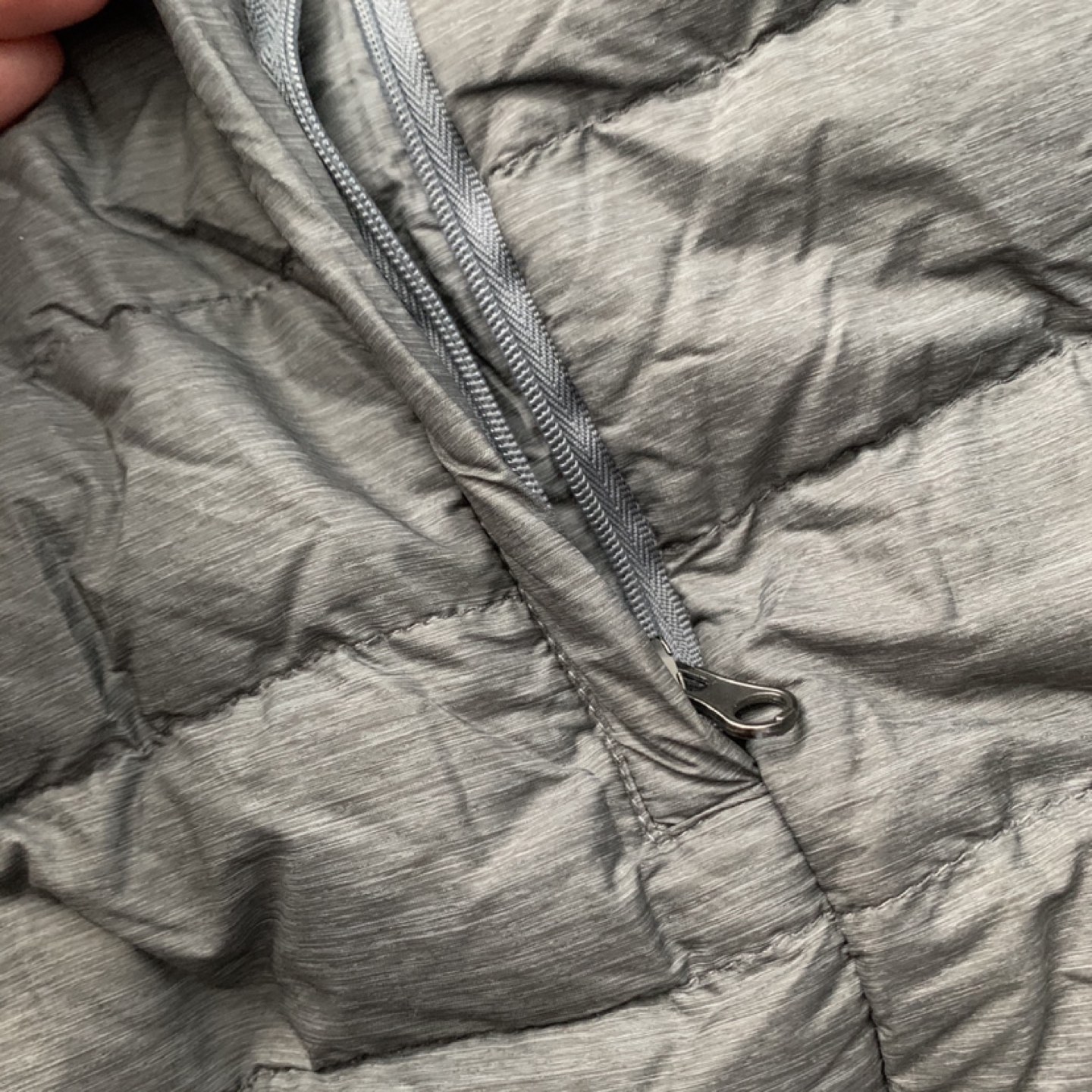 Down Filled Waterproof Puffer Vest Grey Women’s M 32 Degrees - photo 5