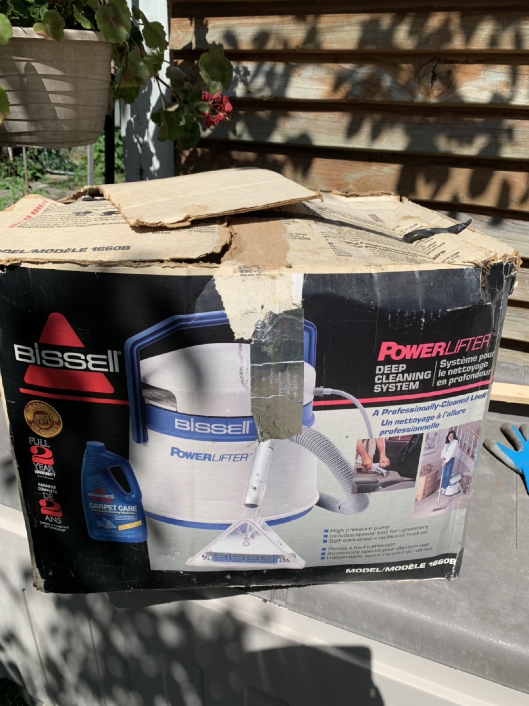 Bissell carpet cleaner  thumbnail