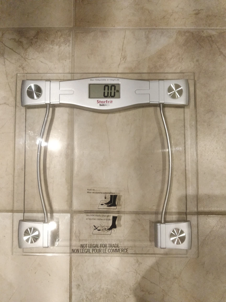 Starfrit Glass Electronic Bathroom Scale