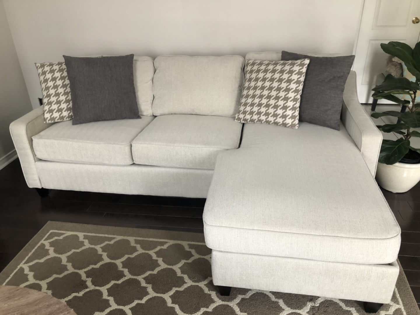 Scott living Sectional Sofa