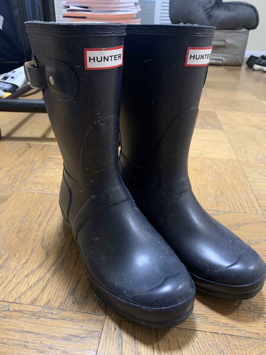Hunter rain boots (size 8)
