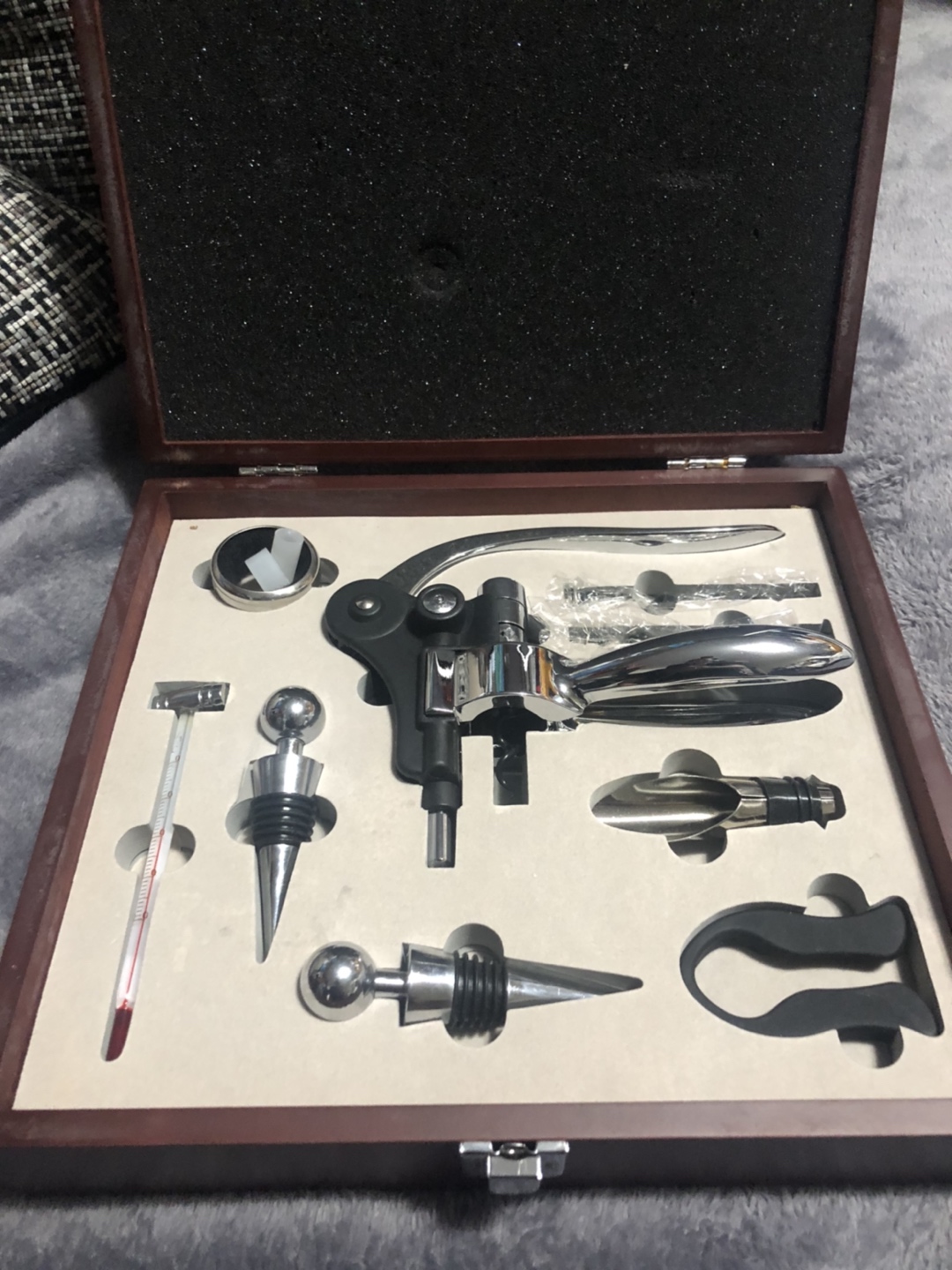 Wine Accessory Set New $15. PickUp: Eglinton-My.Pleasant  - photo 3