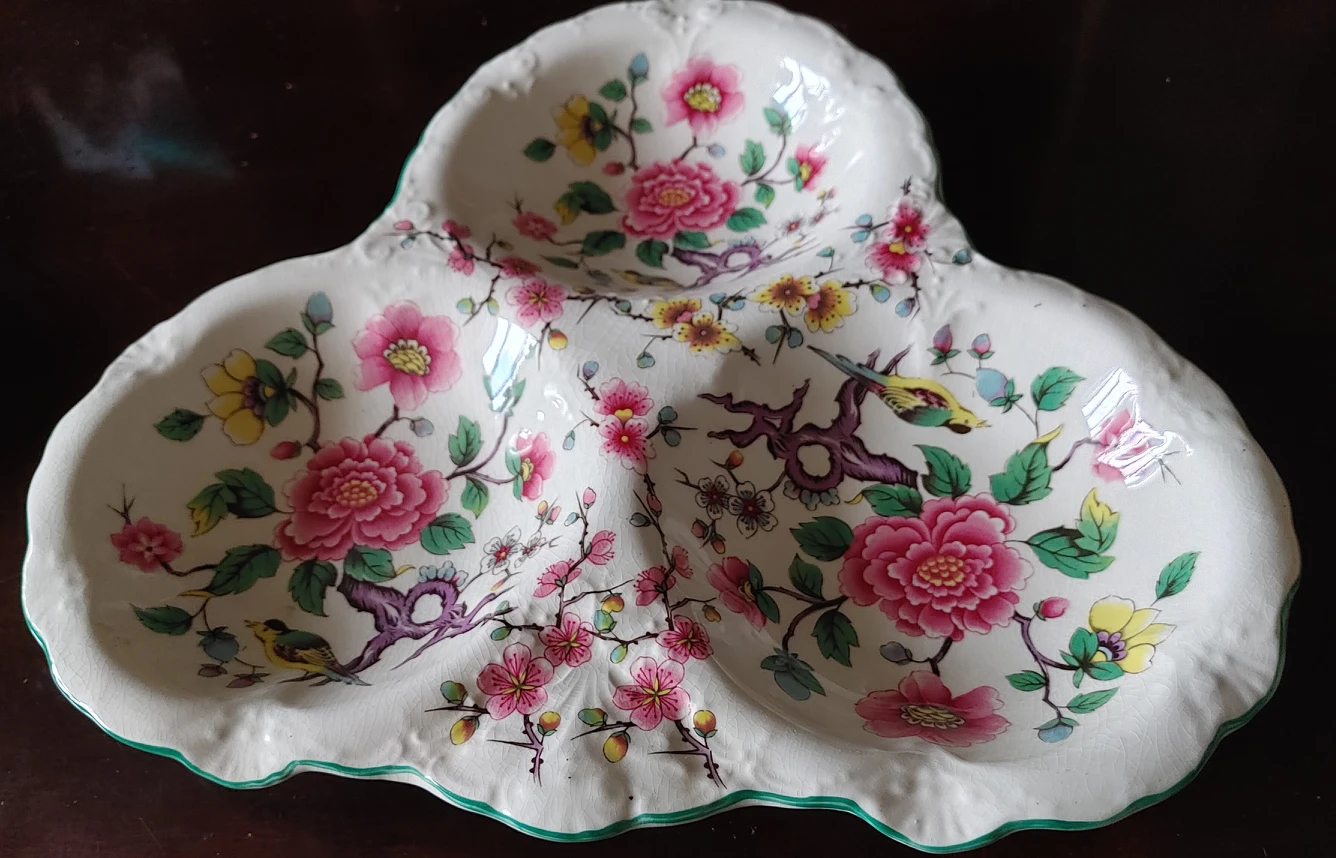 Vintage 3 plates  Set #1 thumbnail