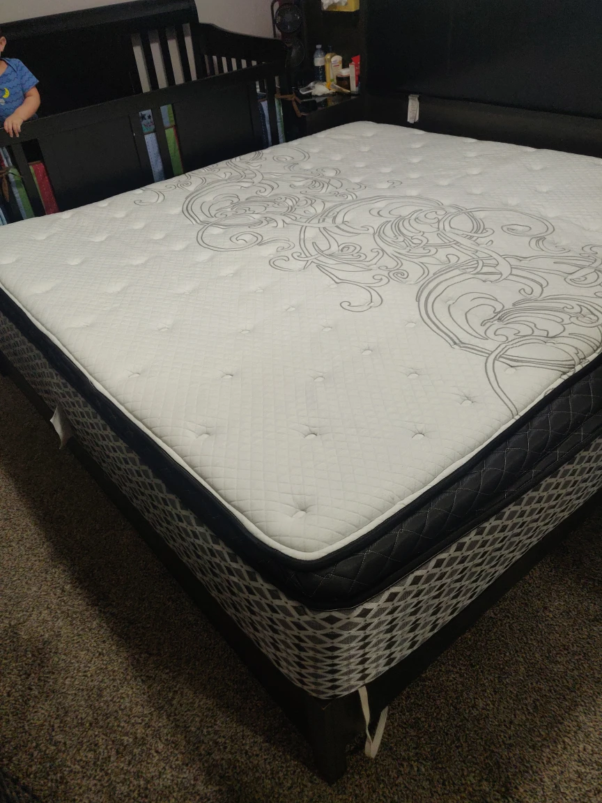 King size Primrose Pillow Top Mattress - photo 2