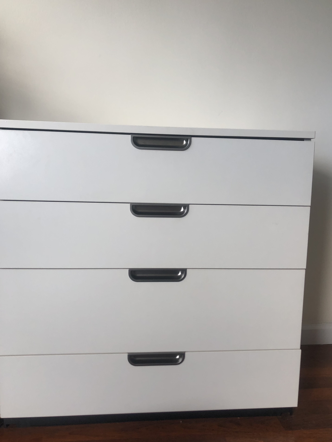 Ikea white drawers 