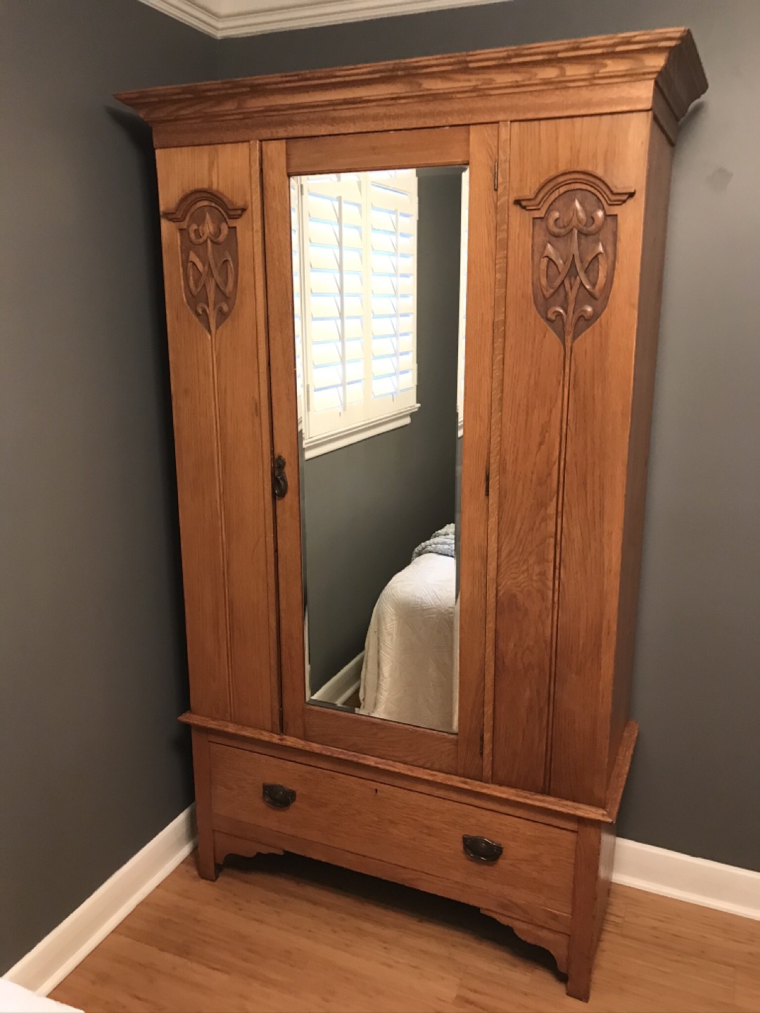 Antique armoire thumbnail