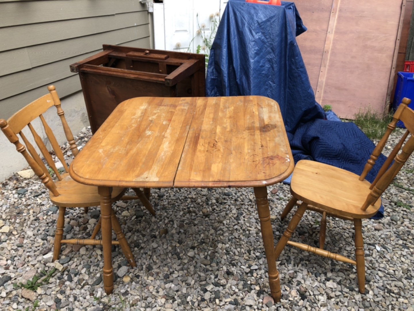 Table & 2 Chairs - delivery available 