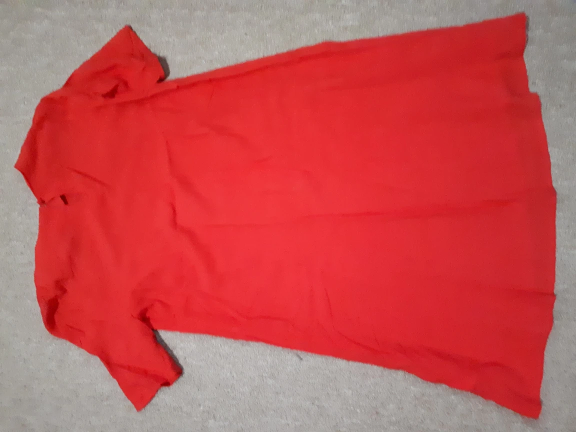 red dress - photo 2