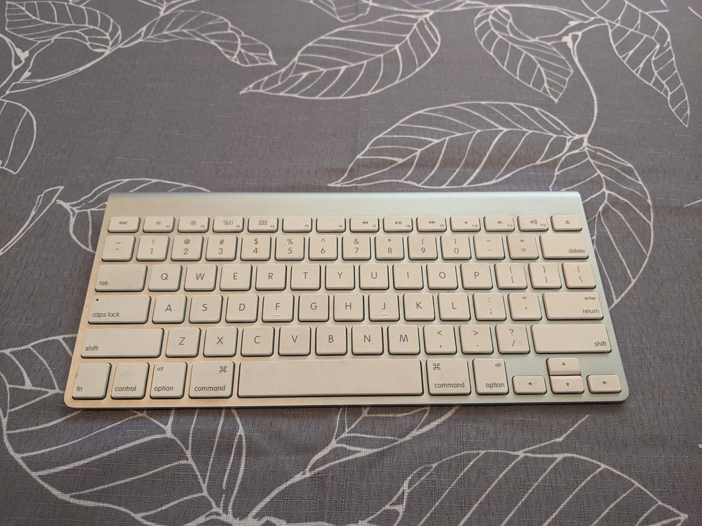 Apple Magic Keyboard - wireless