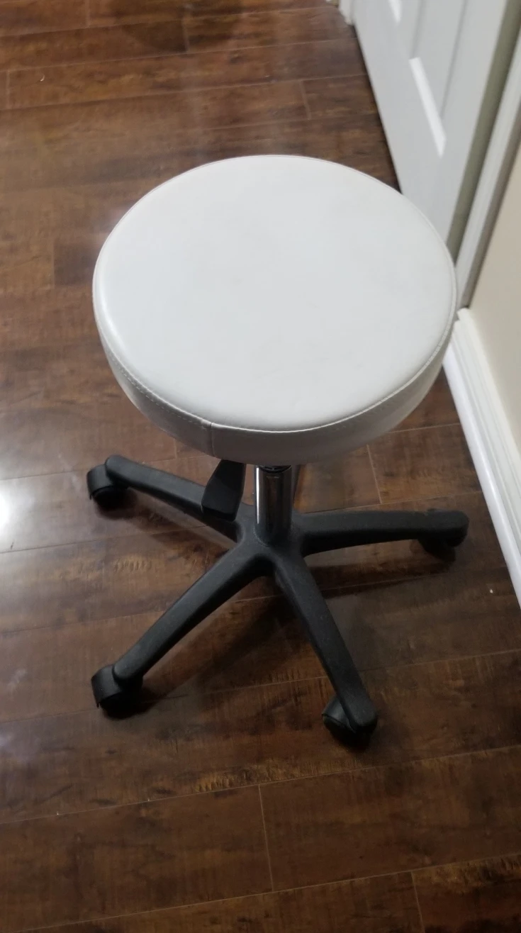 Rolling stool - photo 2