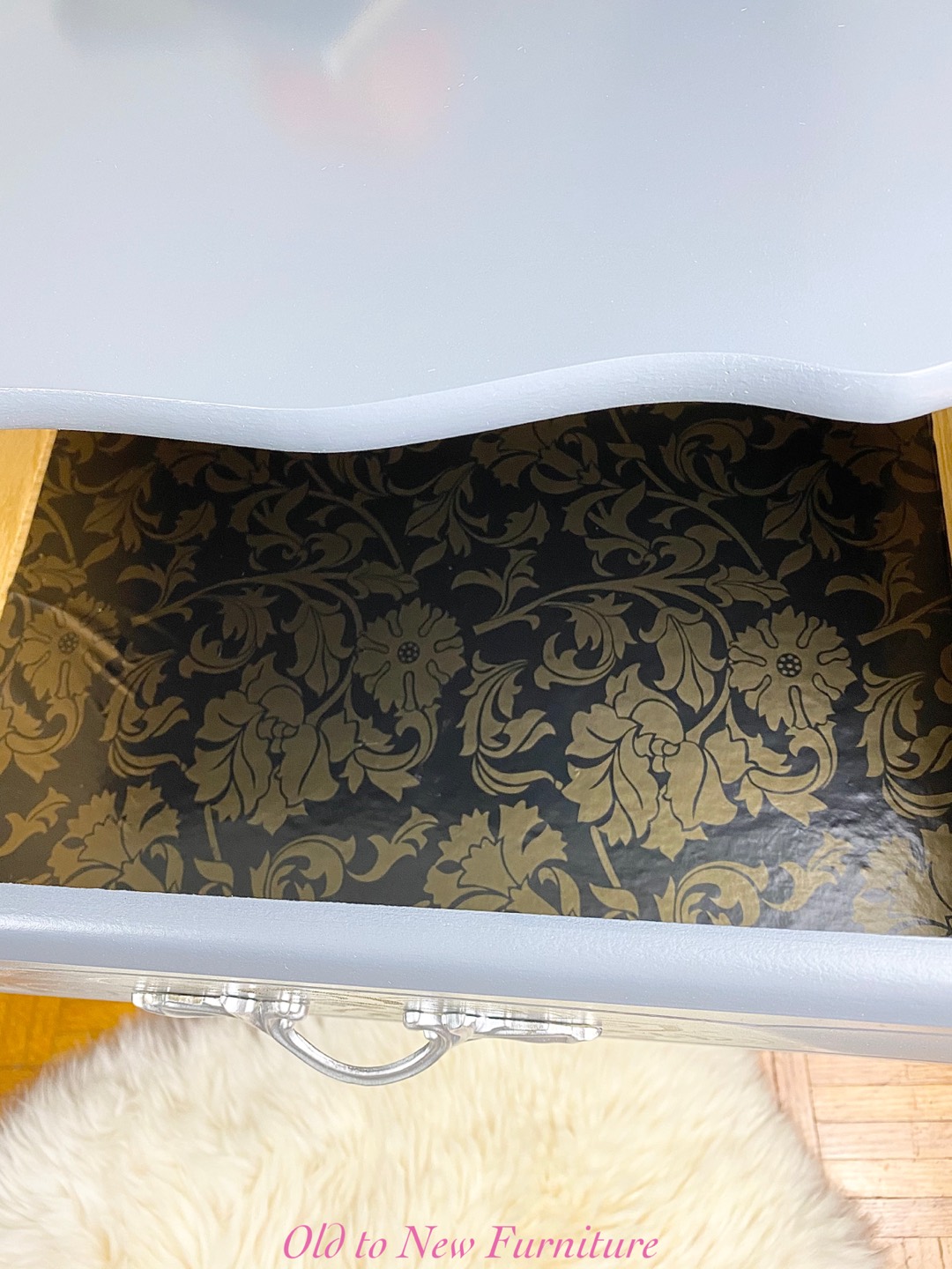Exclusive Decoupaged French Provincial Grey Nightstands - photo 5