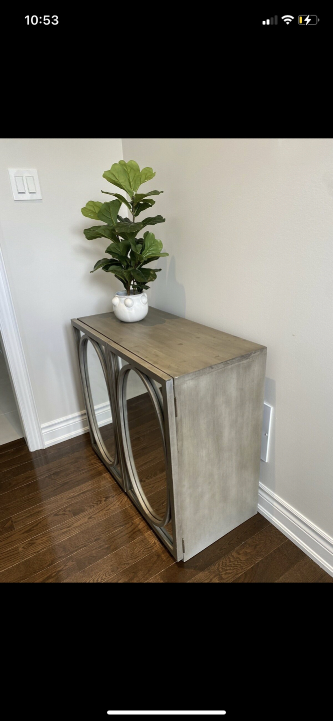 mirrored cabinet  - photo 2