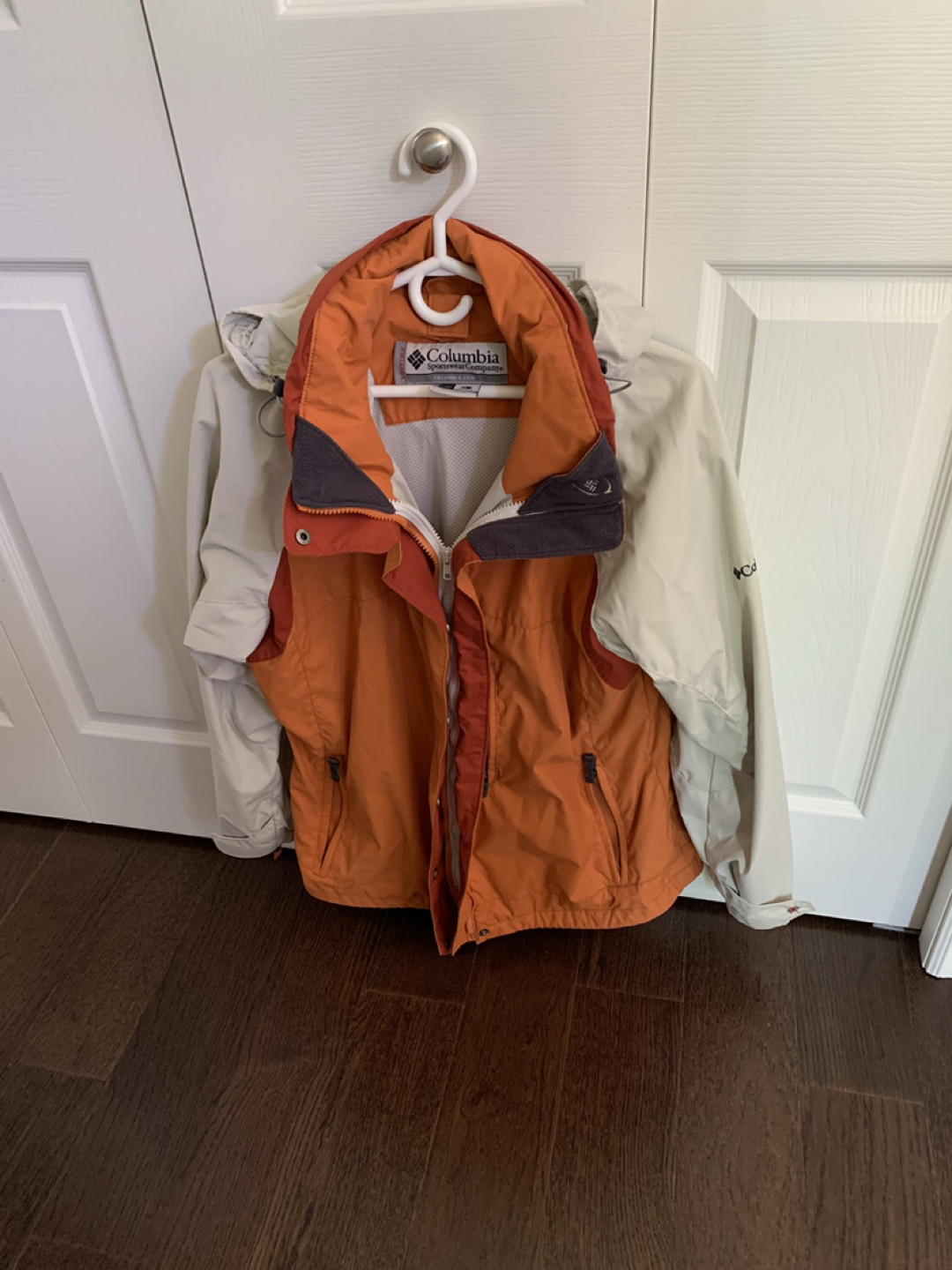 Woman’s Columbia Vertex jacket