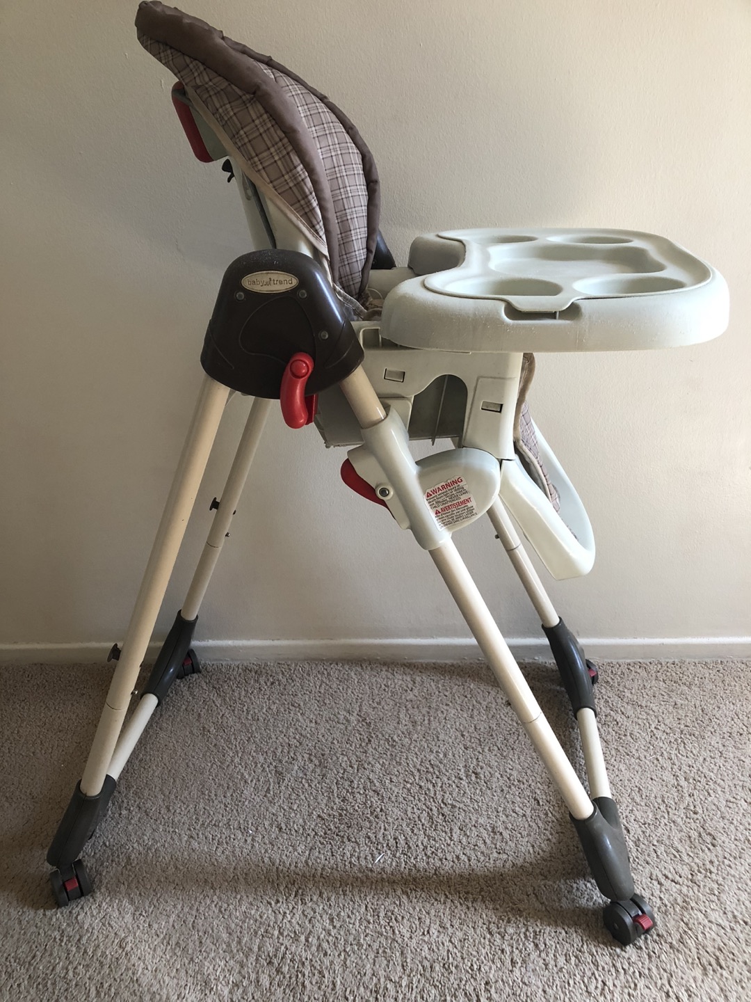 High chair by (Baby trend)!!!!!!!!!quick Sale thumbnail