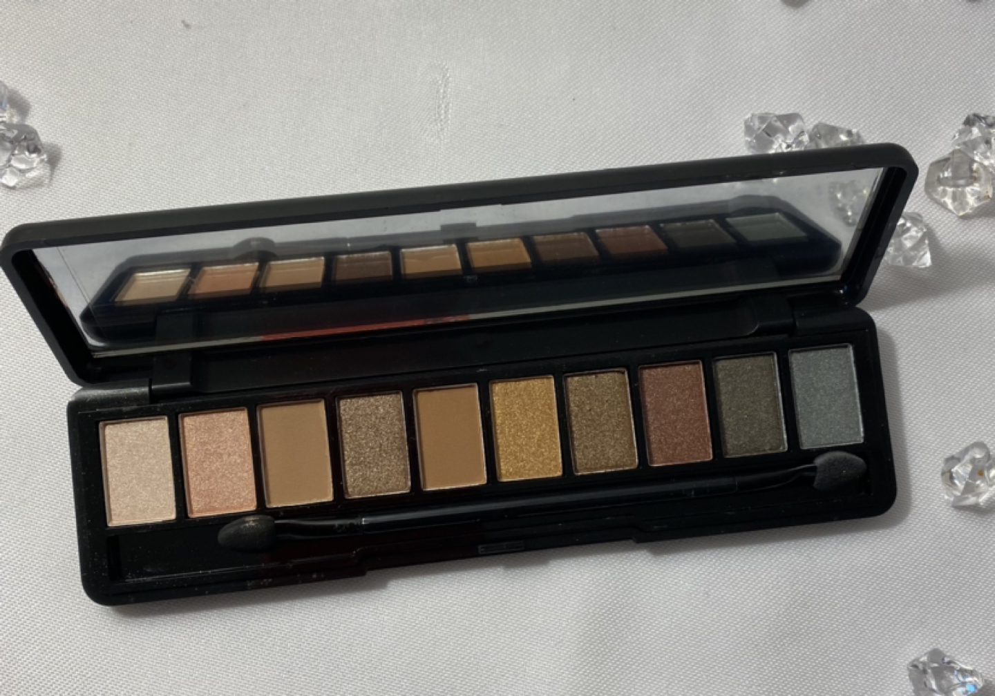 Eyeshadow Palette - photo 2