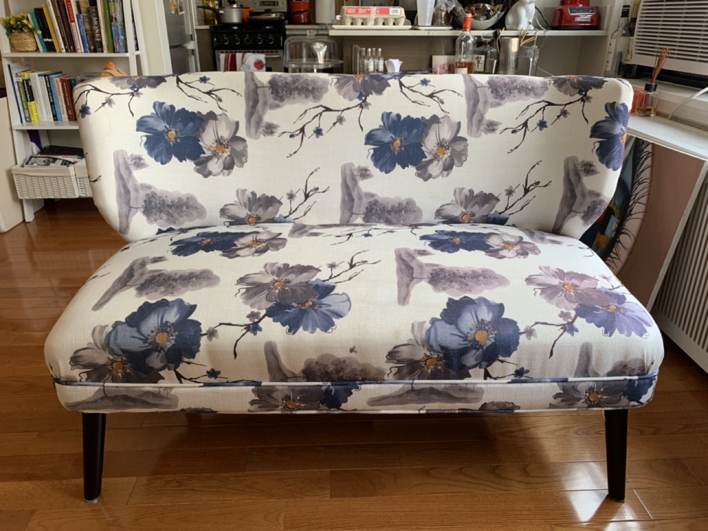 Settee / couch