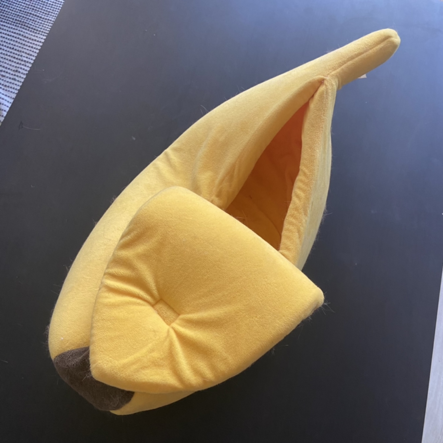 Banana Pet Bed