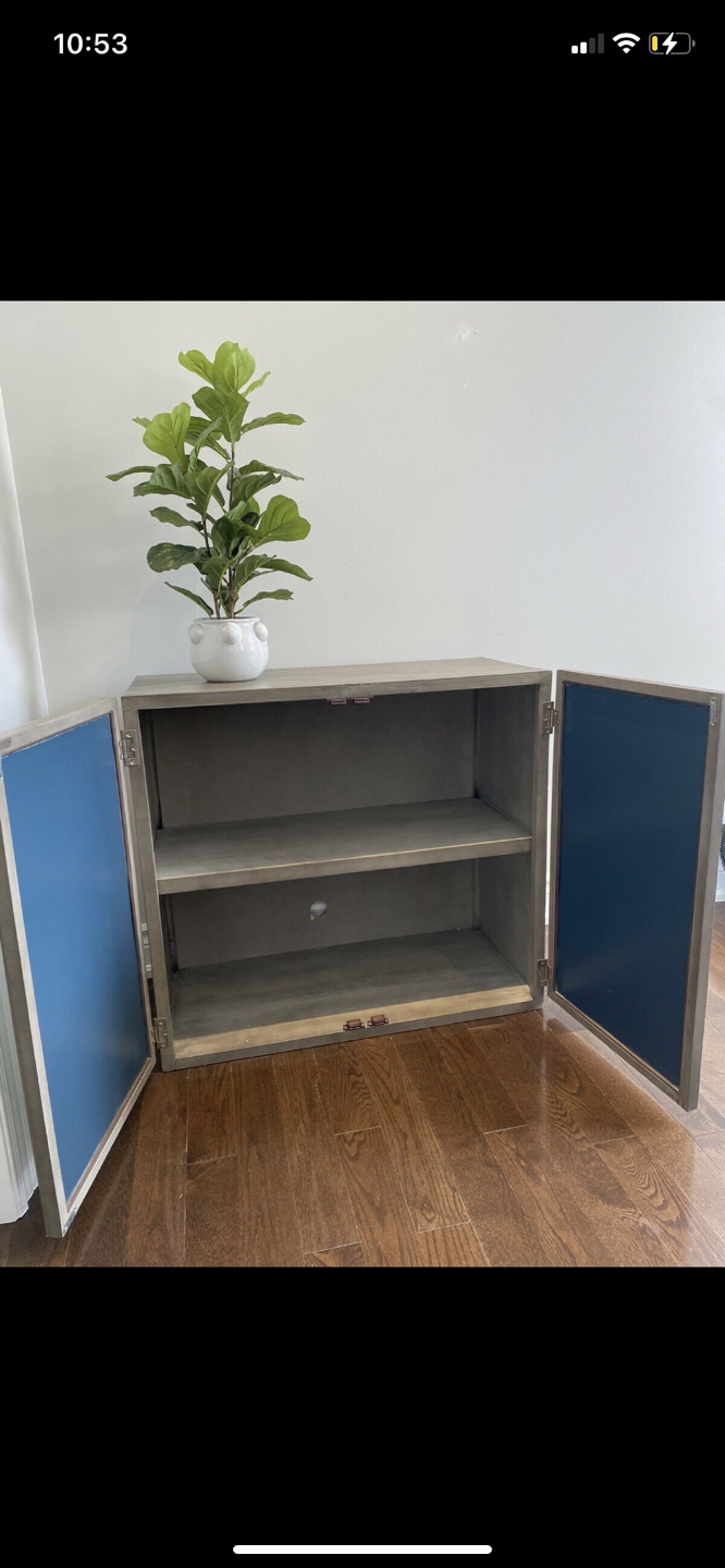 mirrored cabinet  - photo 3
