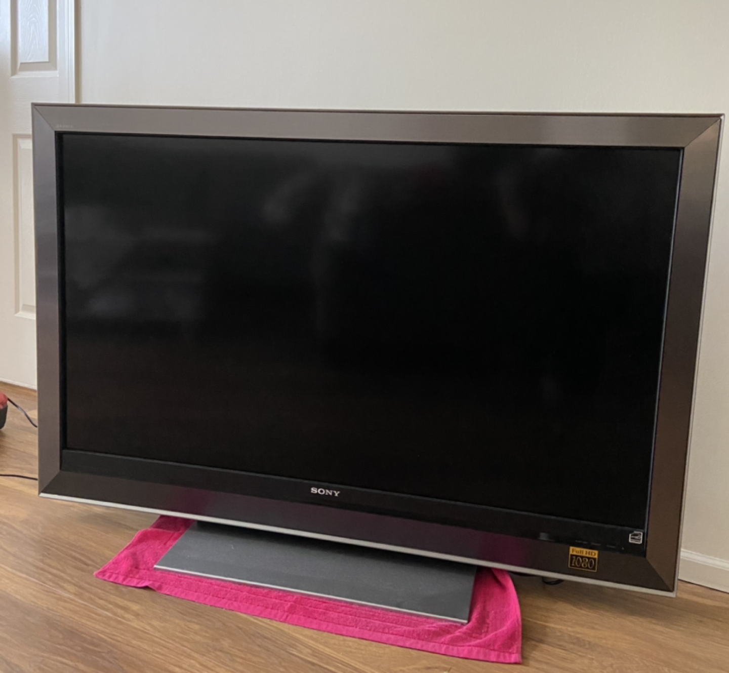 SONY 52” LCD HD TV set thumbnail