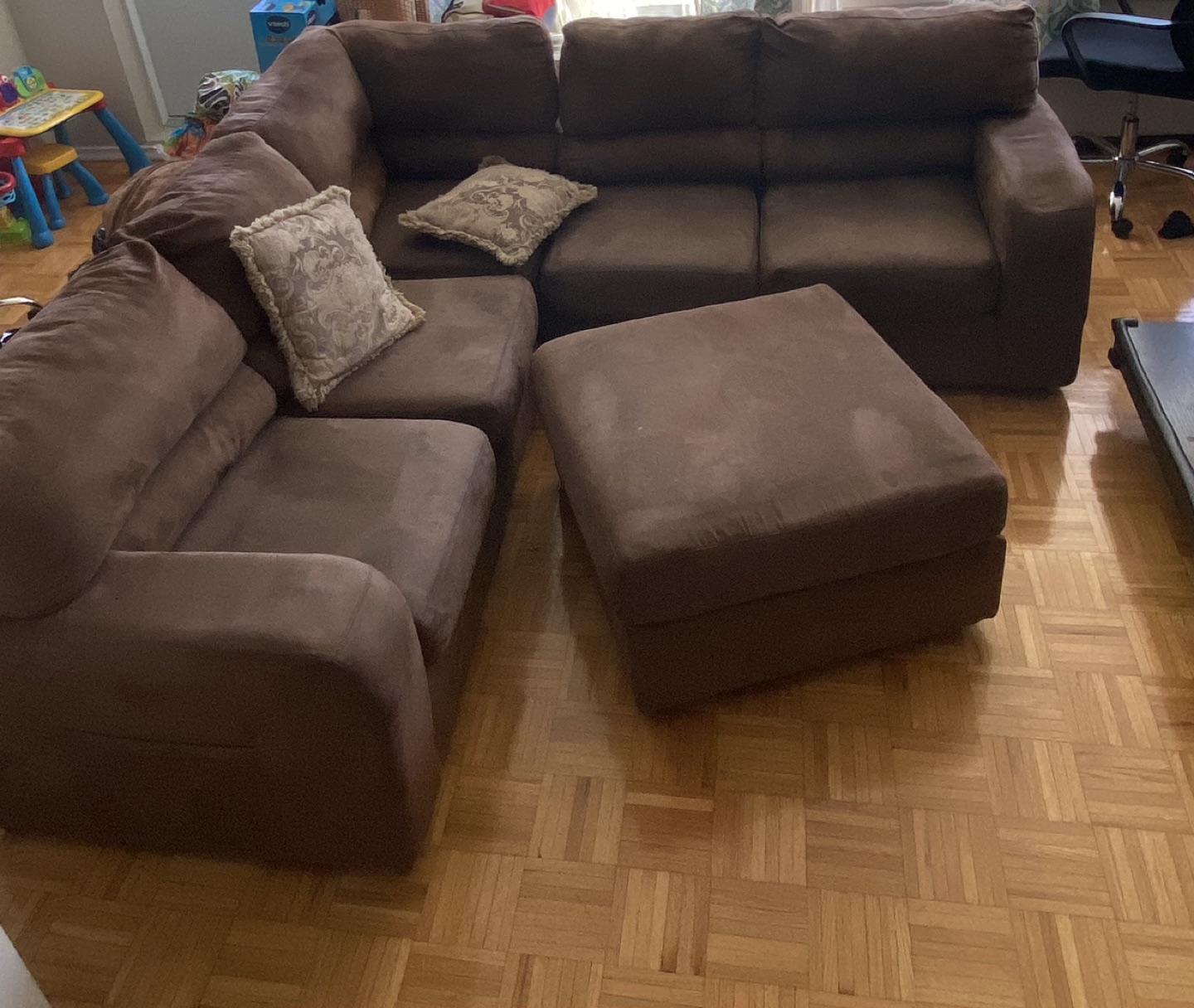 Sectional  - photo 2