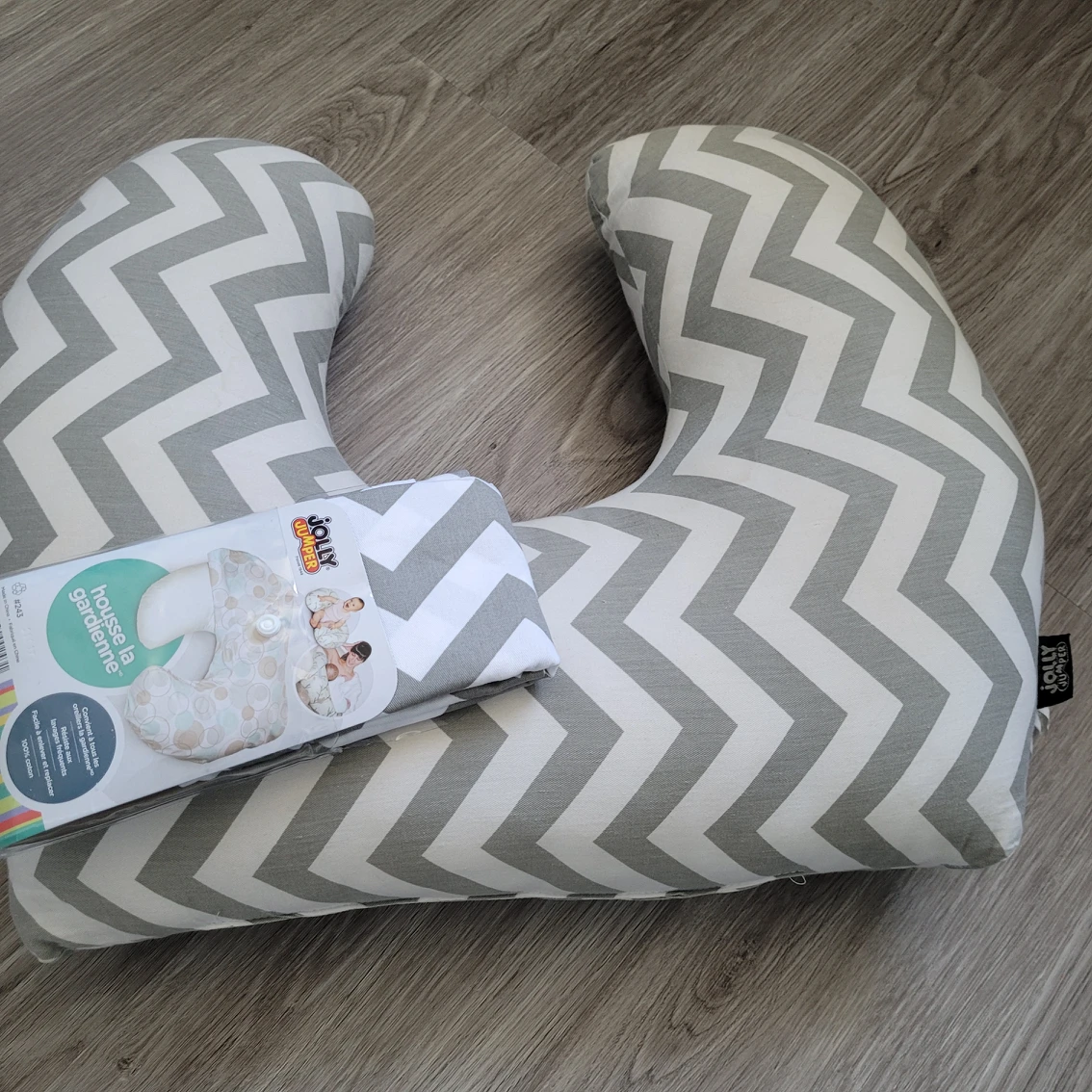 nursing pullow and brand new cover