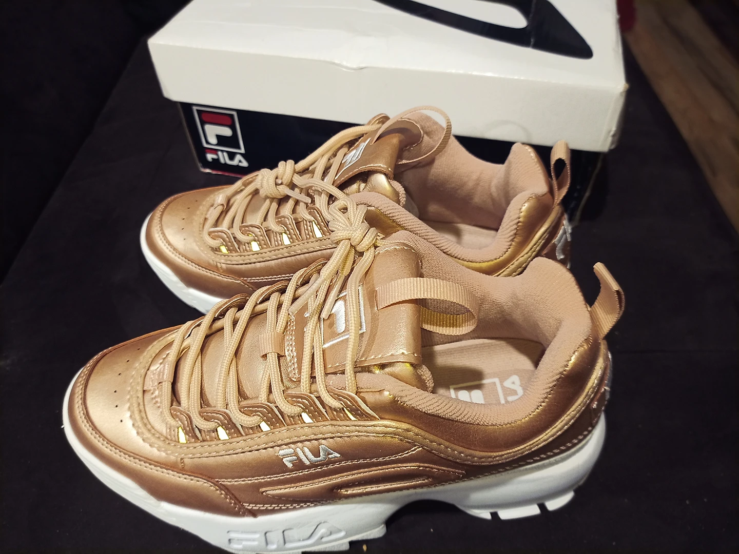 Fila Disruptor II Premium Women’s Premium Metallic Rose Gold NEW - photo 3