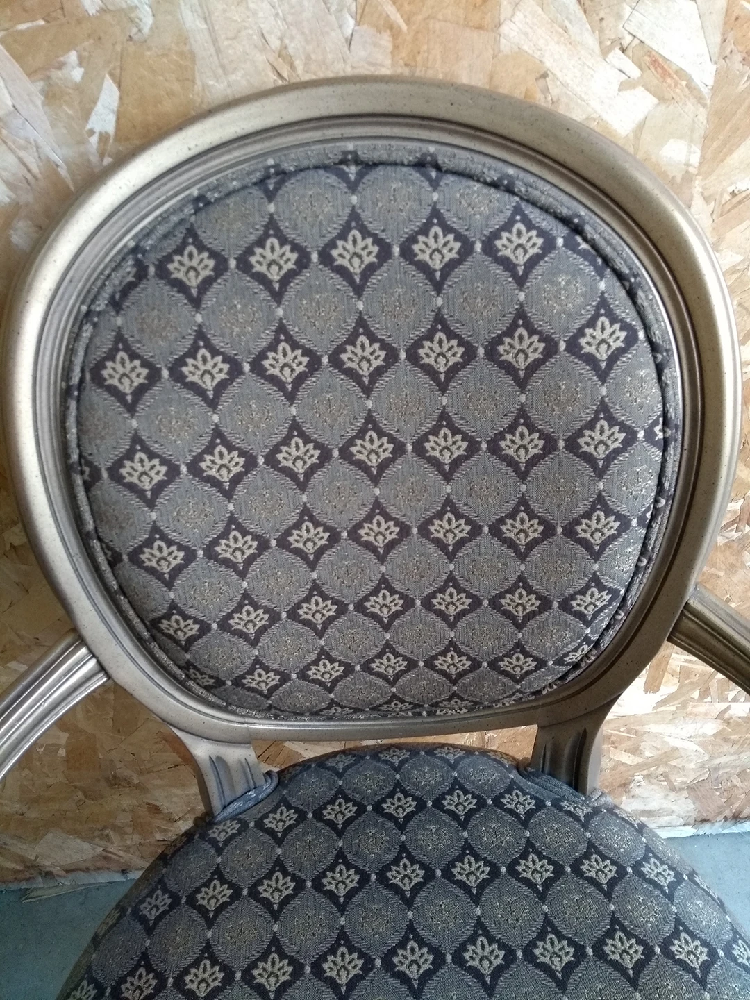 Brown and Gold Accent Chair - photo 4