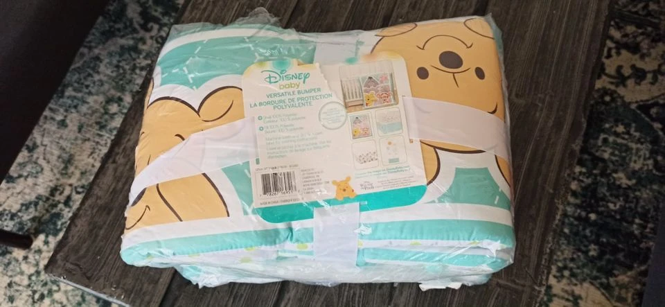 Disney Pooh Versatile Crib Bumper