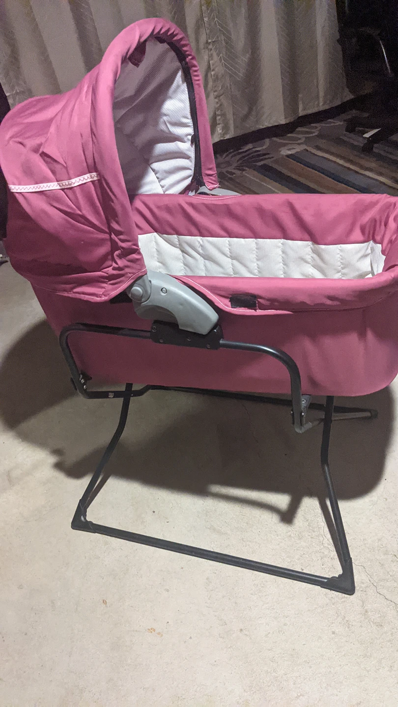 Portable Bassinet - photo 4