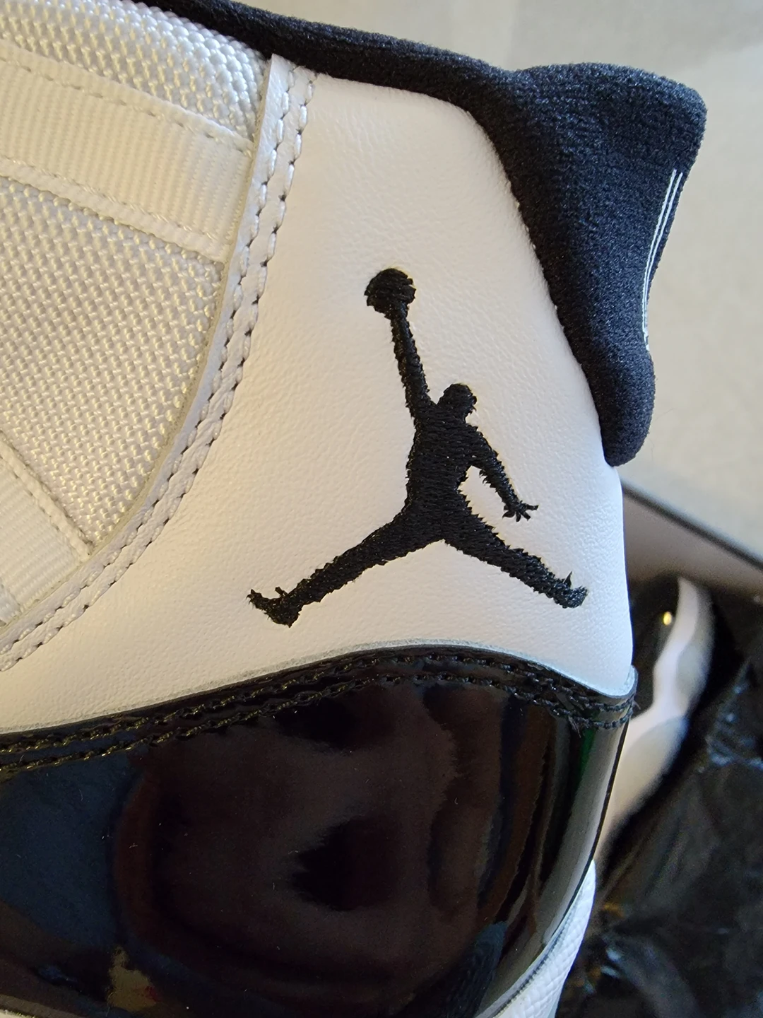 Jordan 11 Retro Concord 2018 (size 10) - photo 4