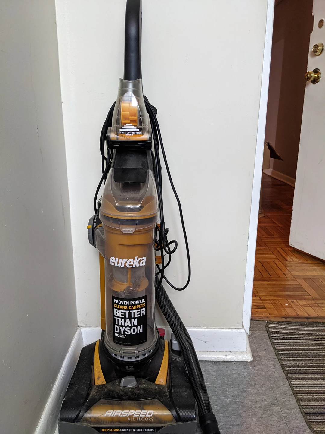 Vacuum - Eureka AirSpeed All Floors thumbnail