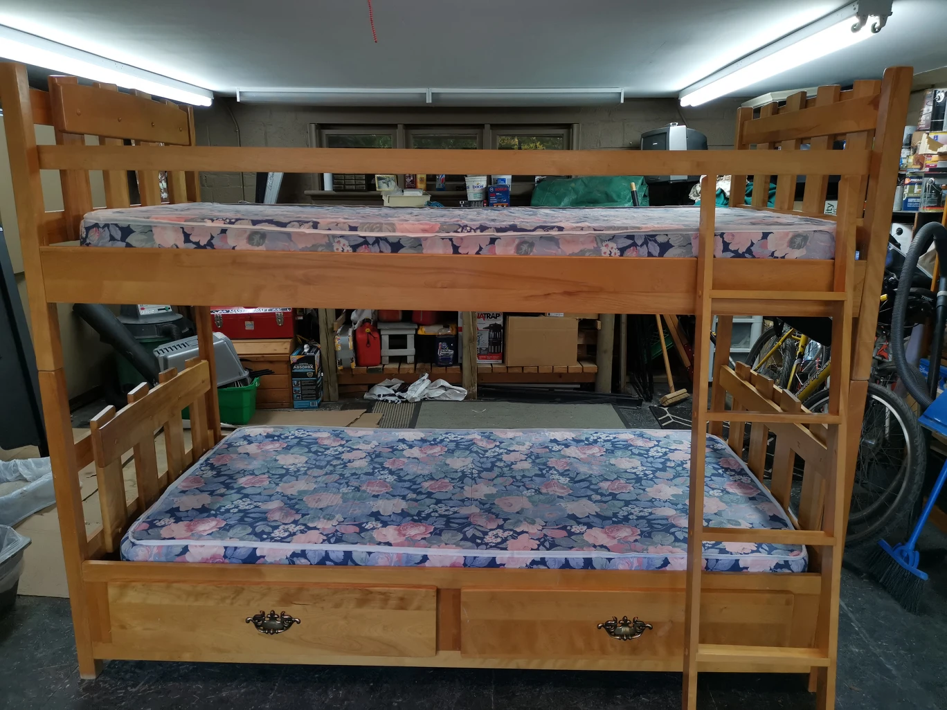Kids Bunk bed set