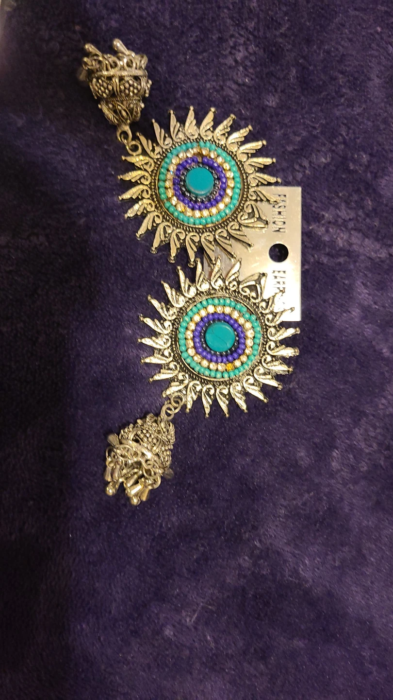 Earrings & Bangles - photo 2