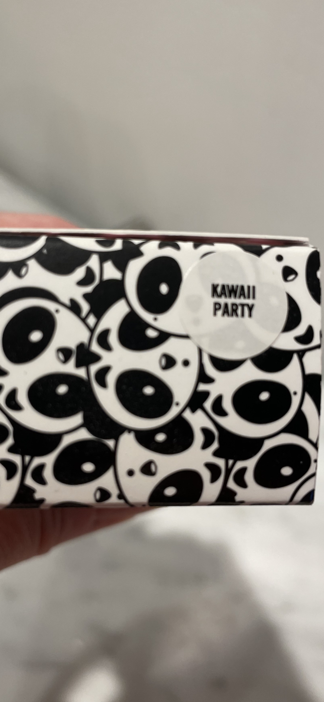 MAC Nicopanda lipstick in “Kawaii Party” image indicator(3)