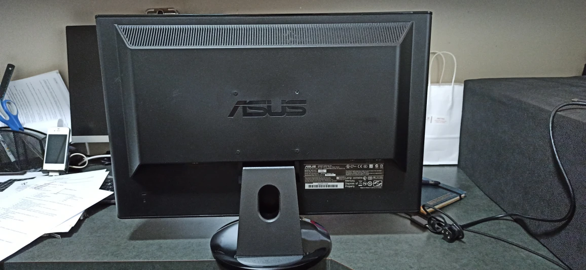 Asus 24inch monitor - photo 2