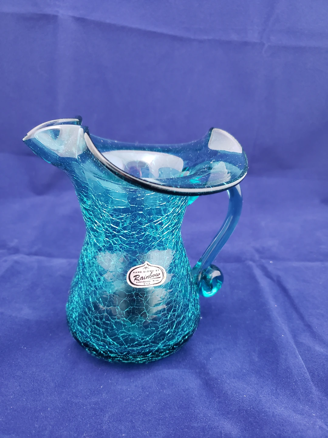cracked glass vase thumbnail