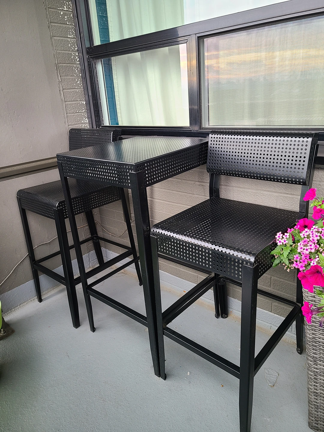 High Chair Metal Patio Set