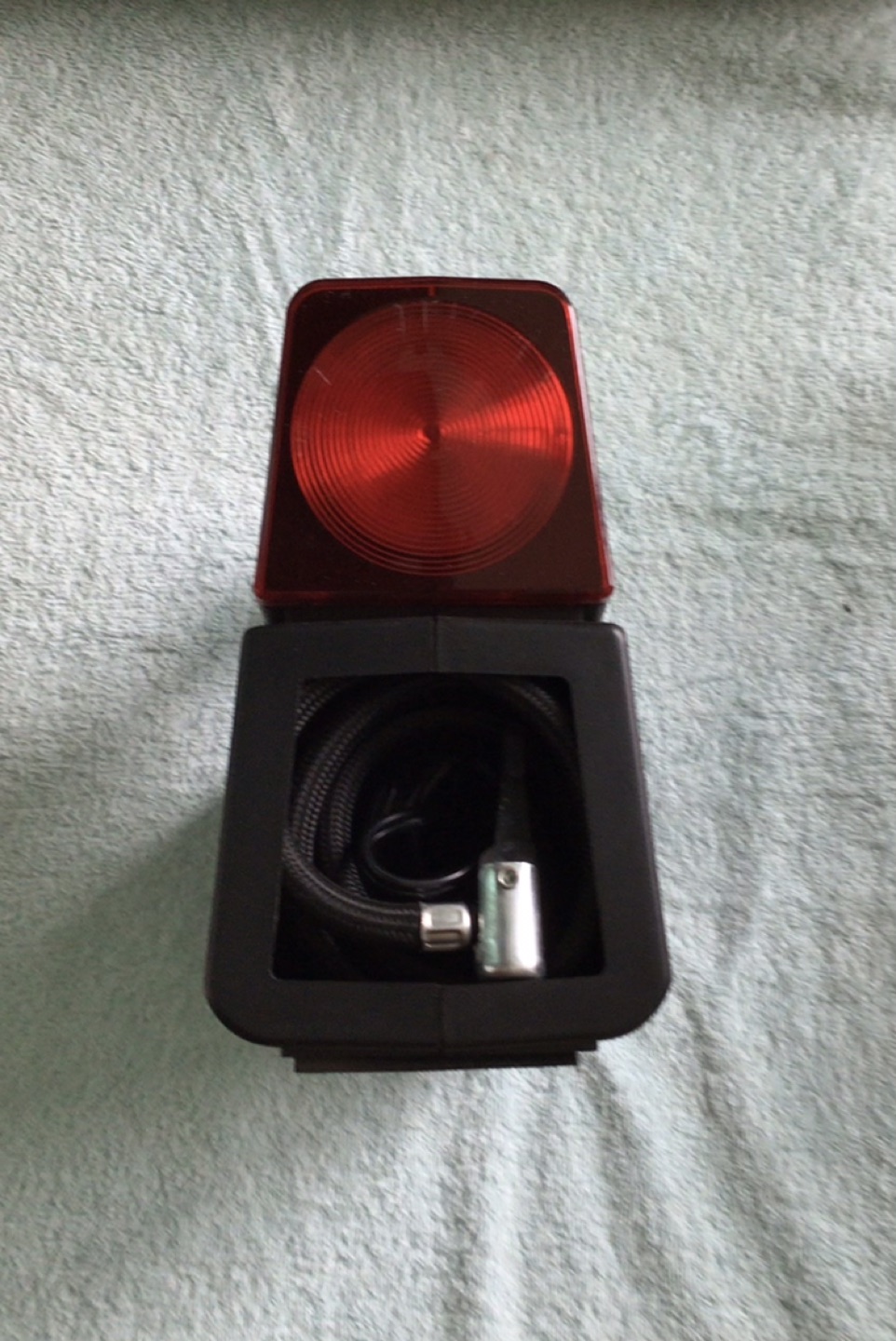 Portable 12V air compressor  - photo 4