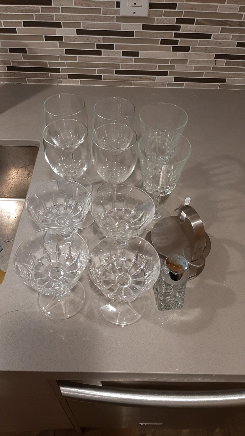 Glasswares and Kitchenwares for sale!!!
