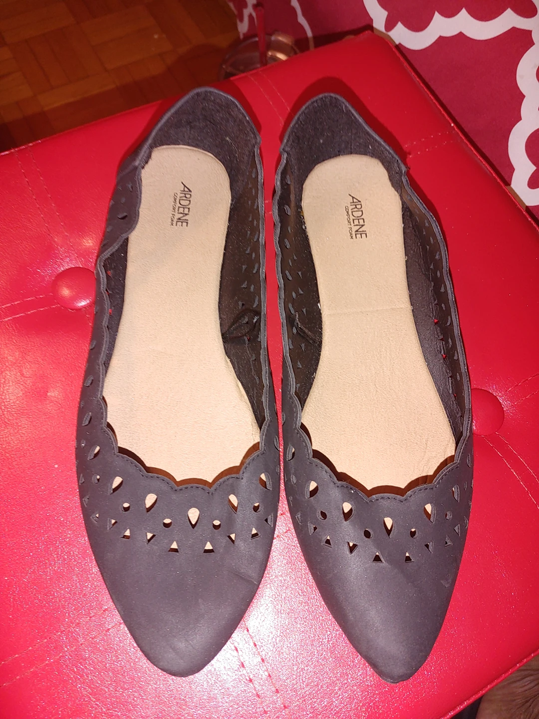 ARDENE BLACK CUT OUT FLATS. SIZE 10 thumbnail