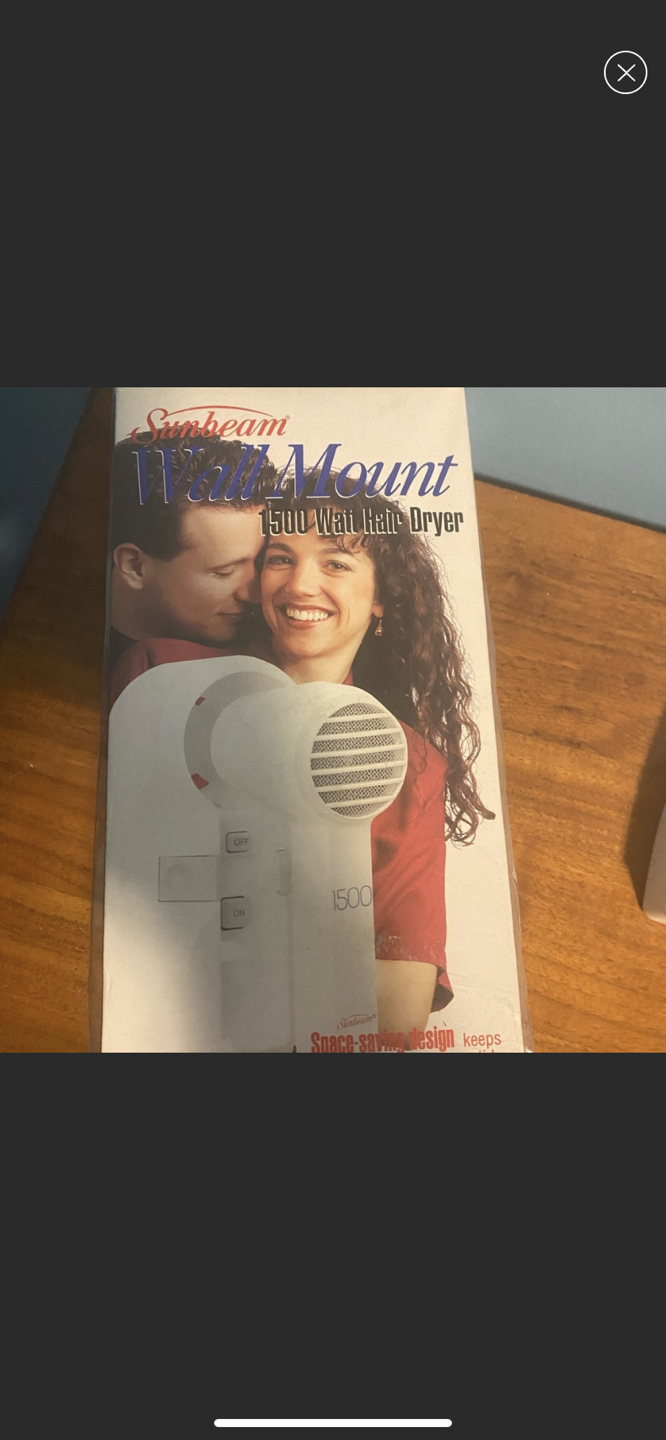 Travel hairdryer