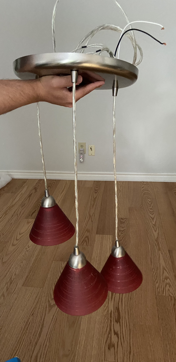 3 pendant lights 