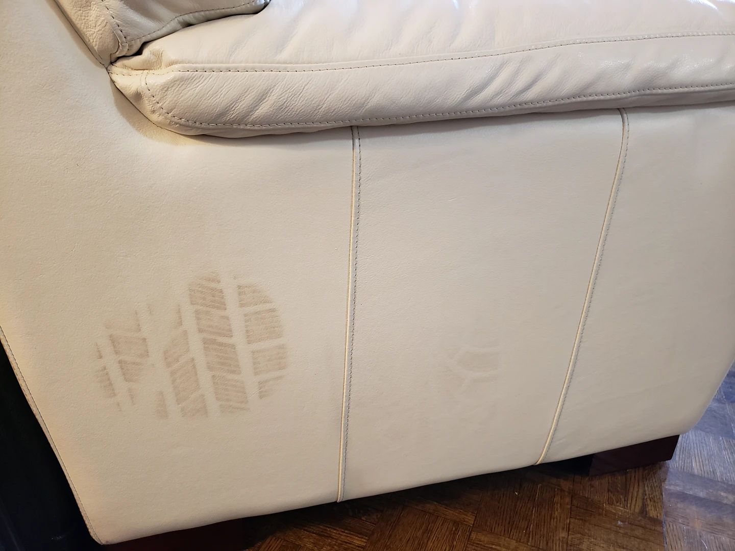 Furniture - photo 3