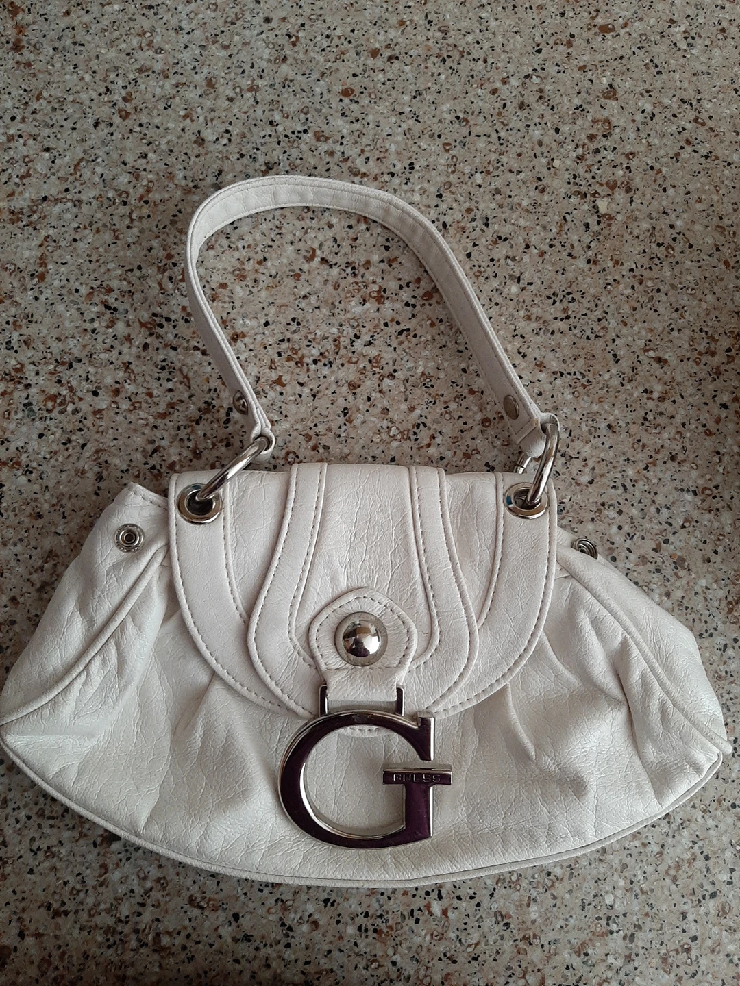Guess Purse thumbnail