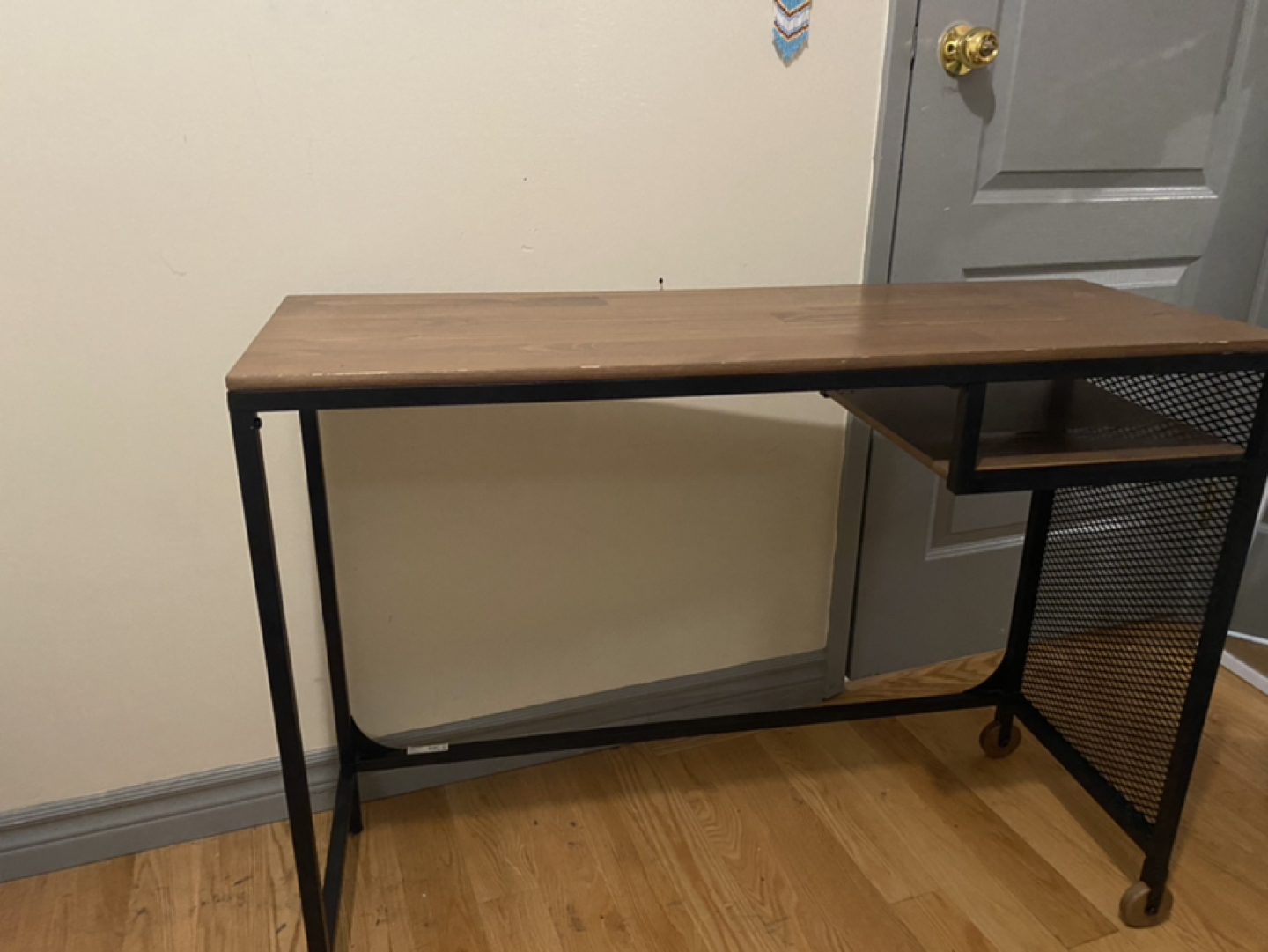 Ikea Desk Like New - photo 3