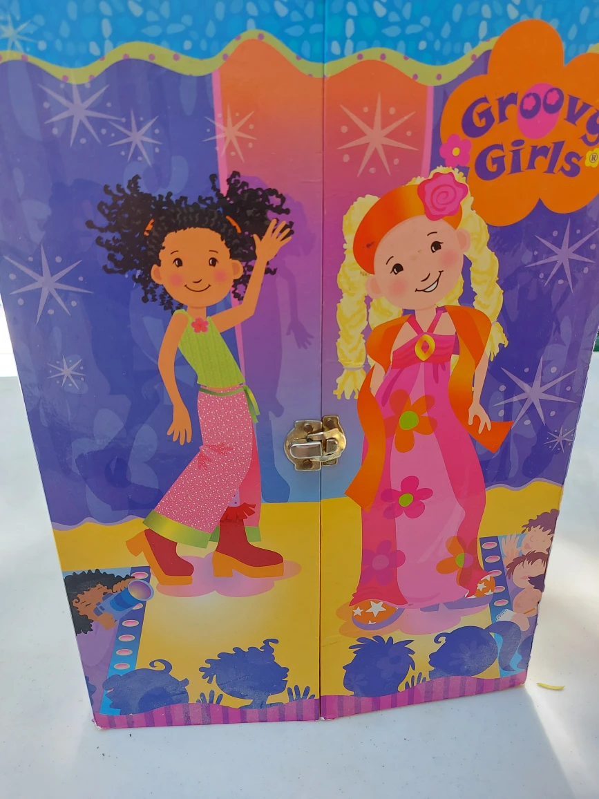 groovy girl doll, carrier and stuff image indicator(4)