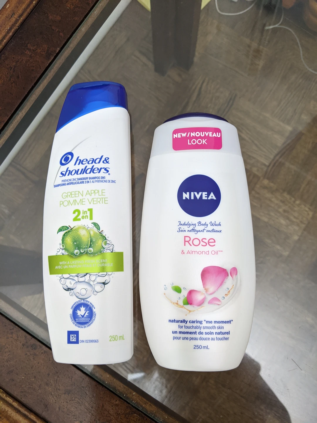 head& shoulders dandruff shampoo & Nivea rose & almond body wash image indicator(2)