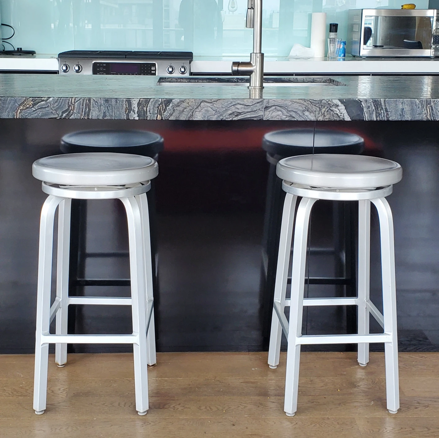 Set Of Two: Brushed Aluminum Backless Swivel Bar Stools - photo 3